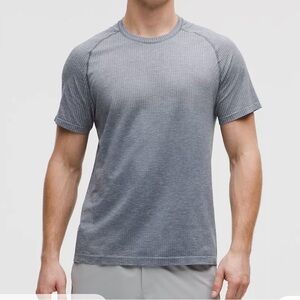 lululemon athletica Gray Short Sleeve Metal vent tee